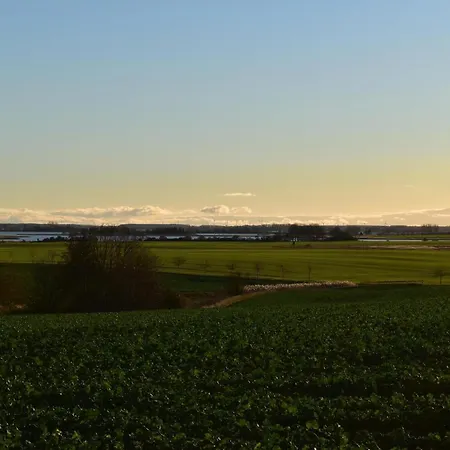 Veronika An Der Ueselitzer Wiek * Mellnitz