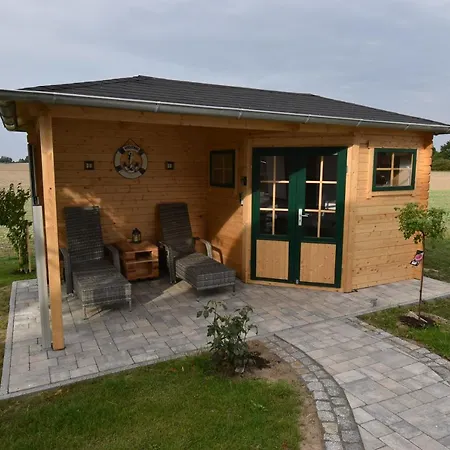 Veronika An Der Ueselitzer Wiek Feriehus *