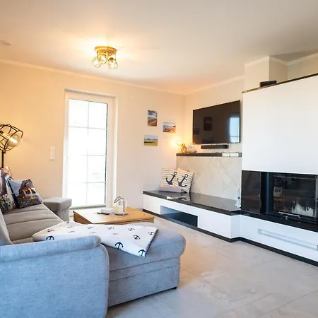 Veronika An Der Ueselitzer Wiek *